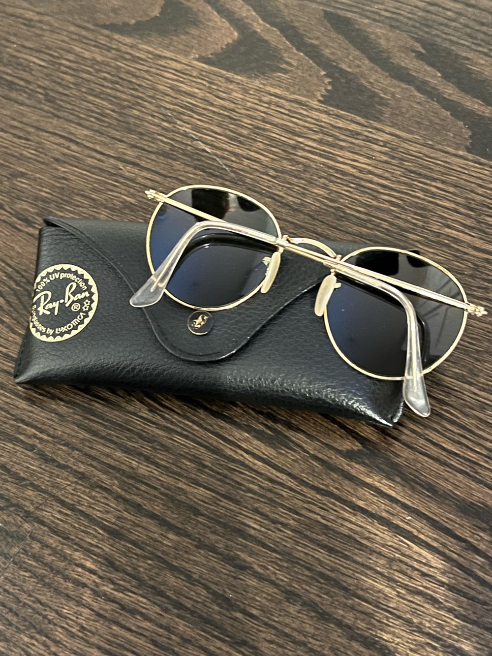 Ray-Ban Round Metal Sunglasses Black Lenses Gold Frame